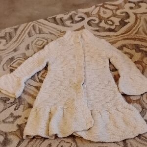 Free People Ivory Knit Sweater Size Medium. Super Cute!